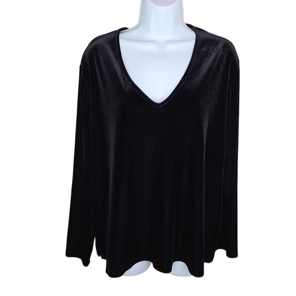 Lane Bryant Venezia Black Velvet V-neck Shirt Top Size 18/20